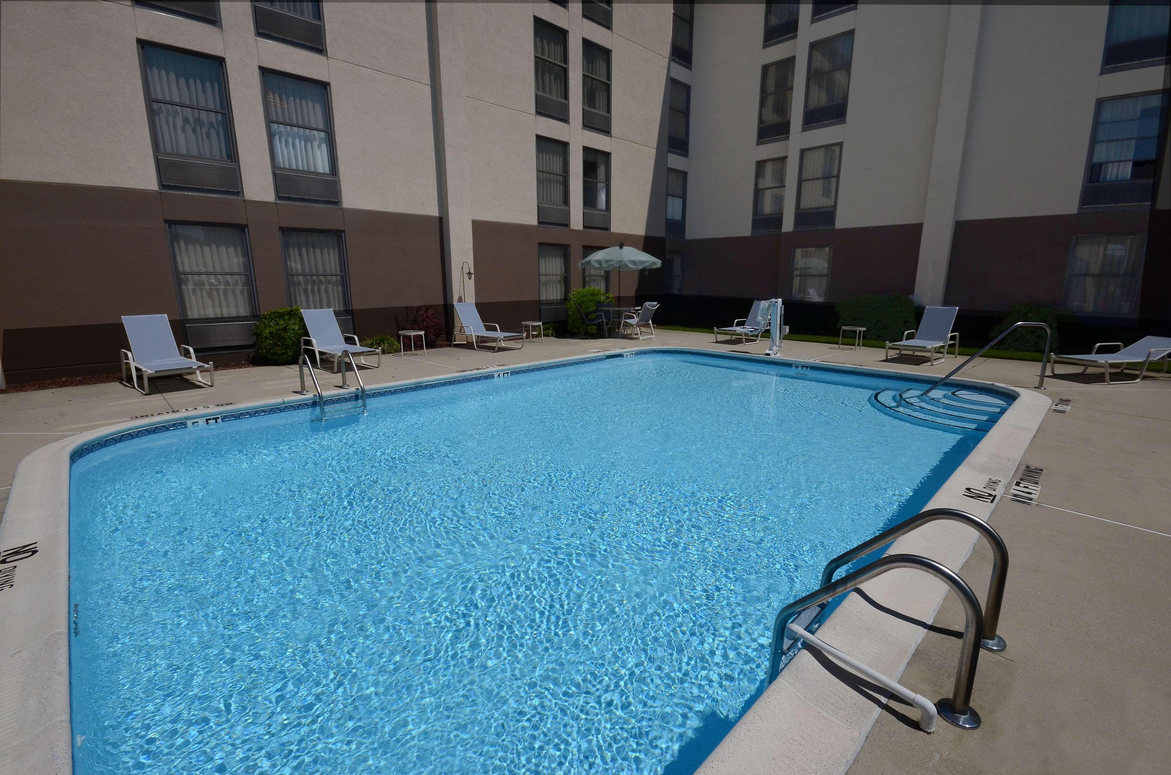 Hampton Inn Fayetteville Fort Bragg Exterior photo